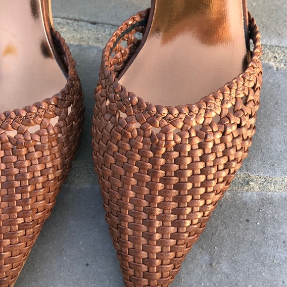 woven mule slides